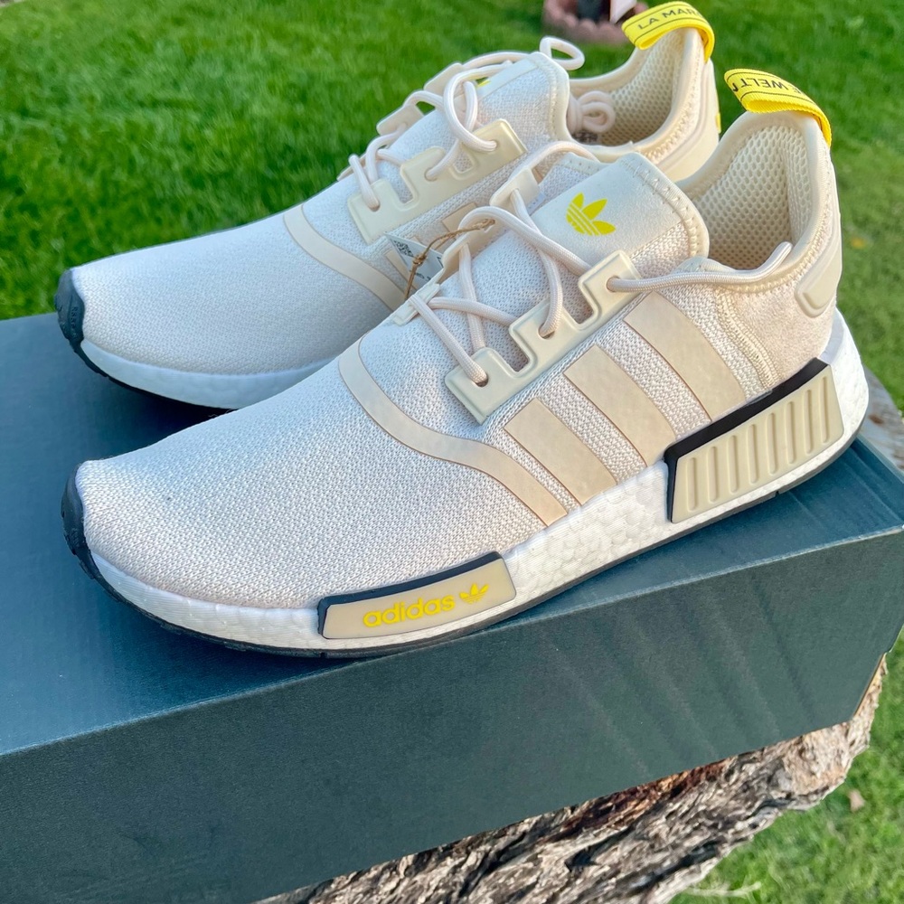 Adidas NMD R1 Boost Women’s 11 White Beige Yellow